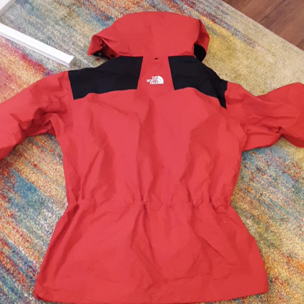 The North Face Red and Black Ski/Snowboard Jacket